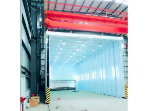 伸缩移动式喷漆房